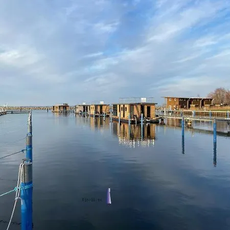 Hausboot Fjord Vineta Mit Biosauna In Barth