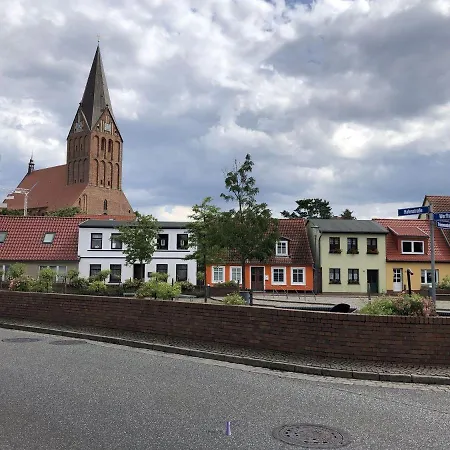 Hausboot Fjord Vineta Mit Biosauna In بوتيل بارث