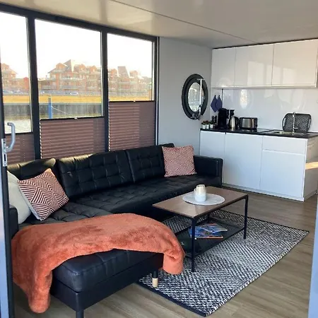 Hausboot Fjord Vineta Mit Biosauna In * بارث