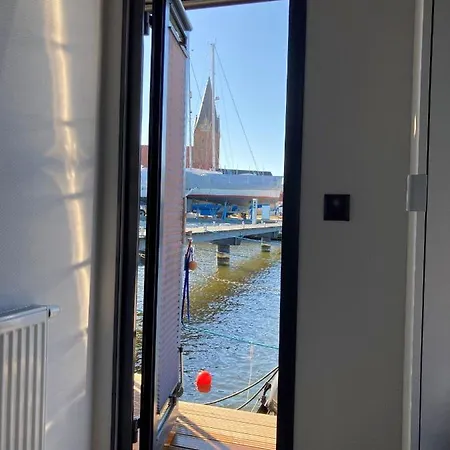 Hausboot Fjord Vineta Mit Biosauna In * بارث
